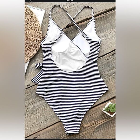Cupshe Wrap Top One Piece Swimsuit in Navy and White Stripe - Size L - Picture 3 of 8